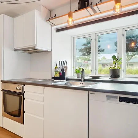 Minimalistisk Studiolejlighed I Centrum Af Apartment *